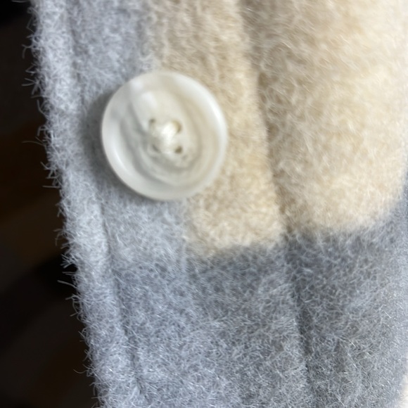 DSG Heavy weight button flannel shirt jacket, size small #40 - Picture 7 of 7